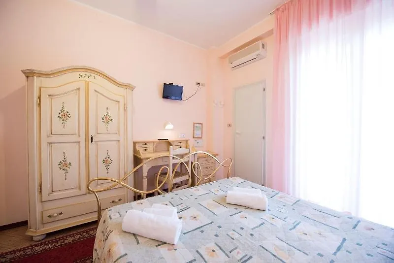 Hotel Settebello B&B  Cesenatico