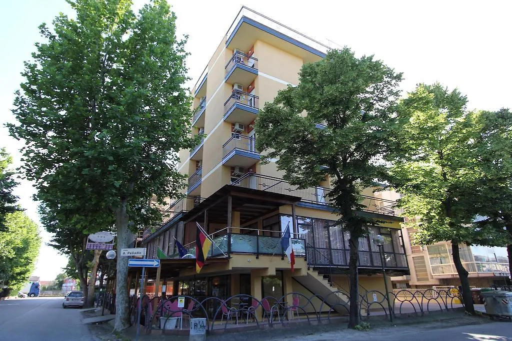 Hotel Settebello B&B location